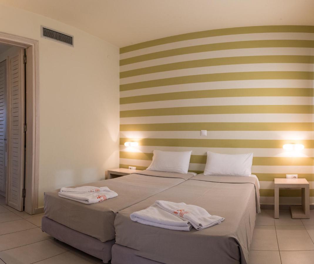 Stamos Hotel Afytos Exteriör bild